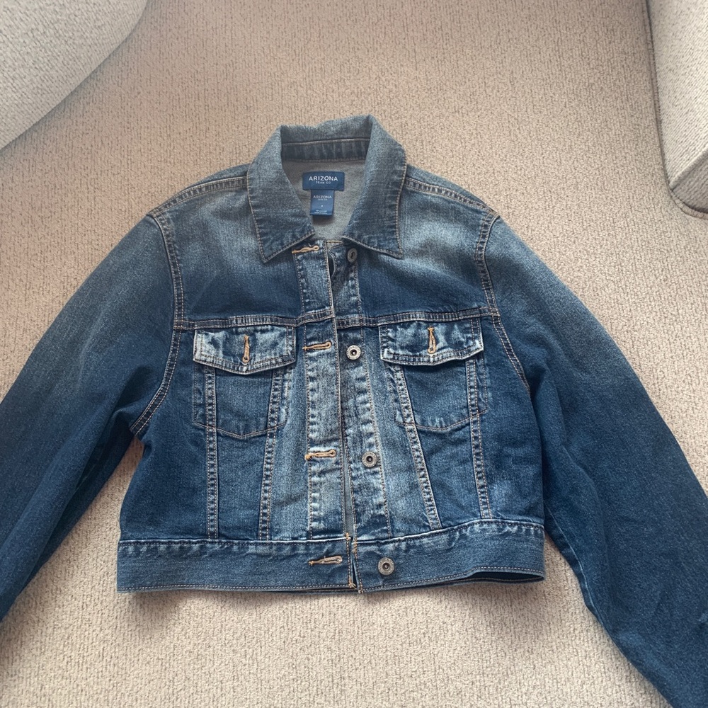 Arizona Jeans Jacket size small